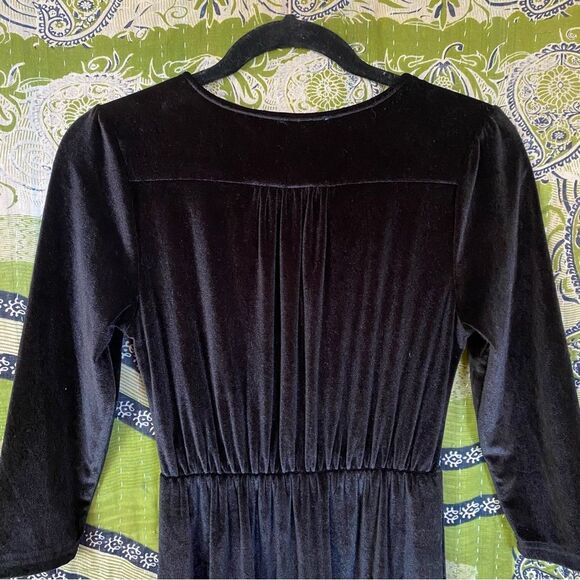 NWT Baltic Born Black Sofia Velvet Maxi Dress Size Extra Small - Picture 11 of 16